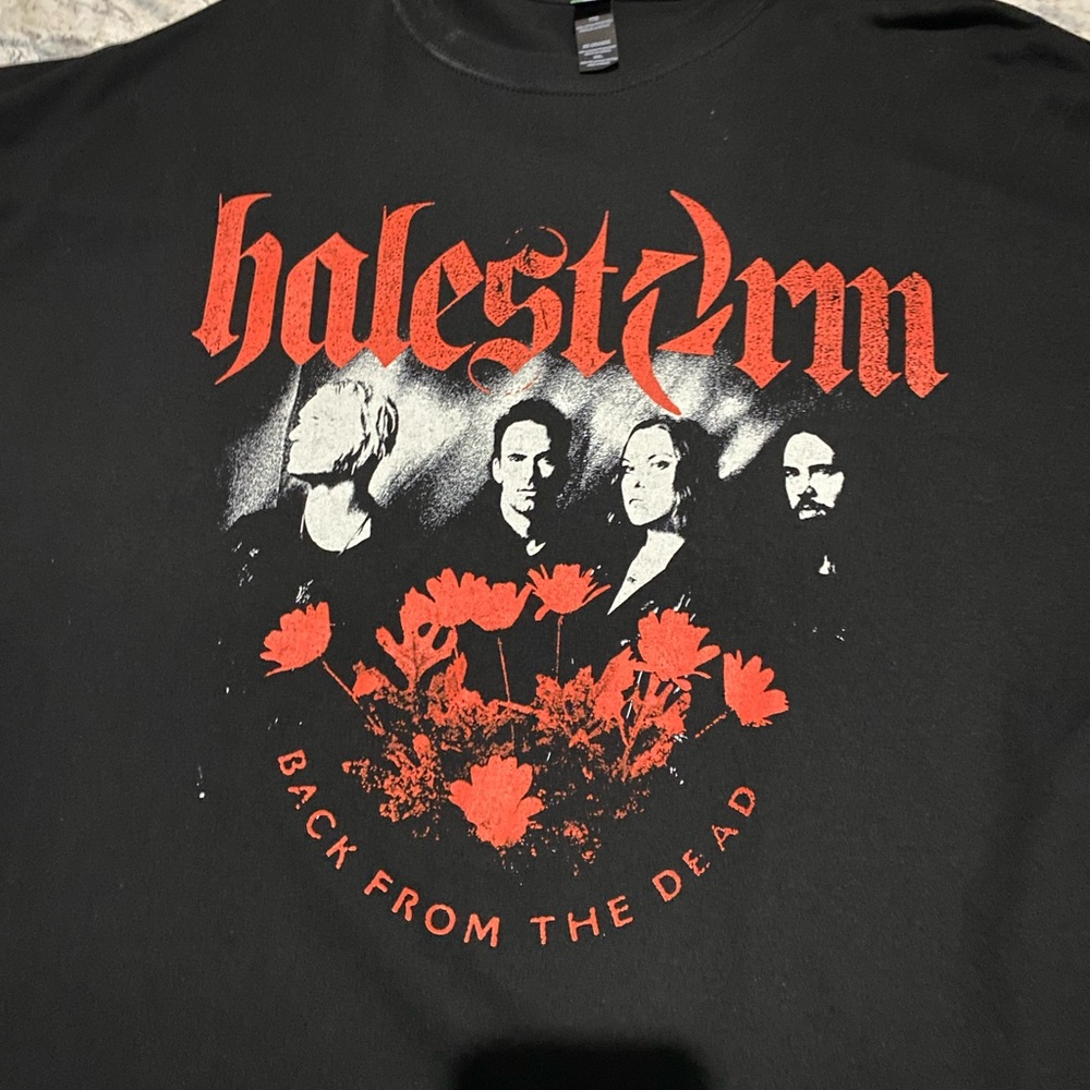 Halestrom Tee - Picture 2 of 2